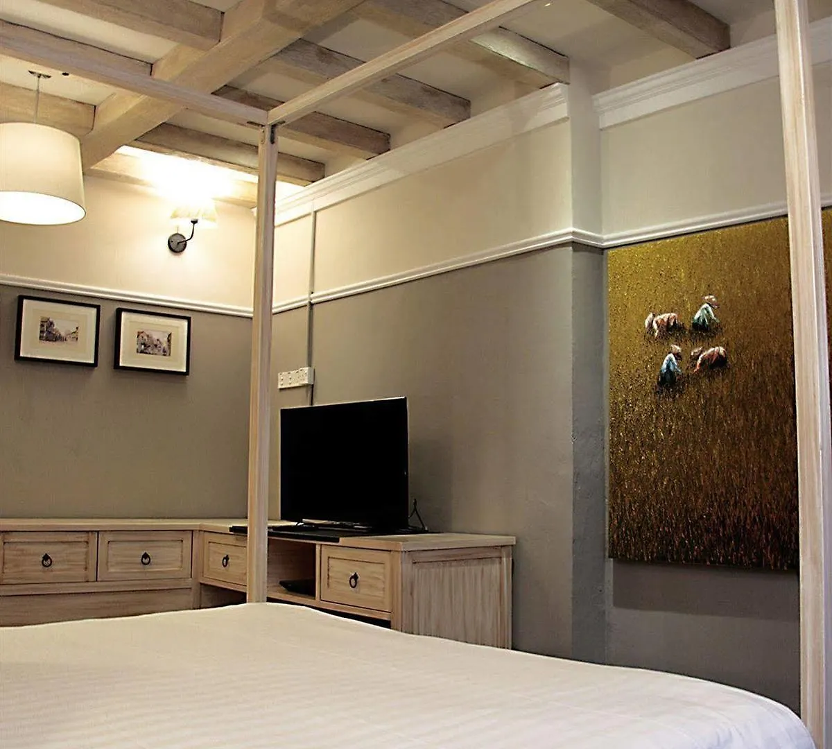 Magpie Heritage - Hideaway George Town