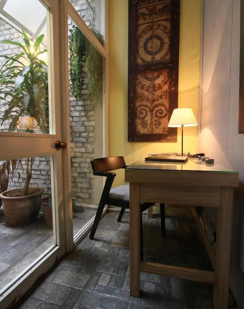 Magpie Heritage - Hideaway George Town