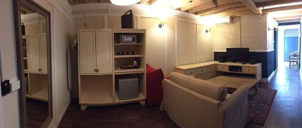 Magpie Heritage - Hideaway George Town